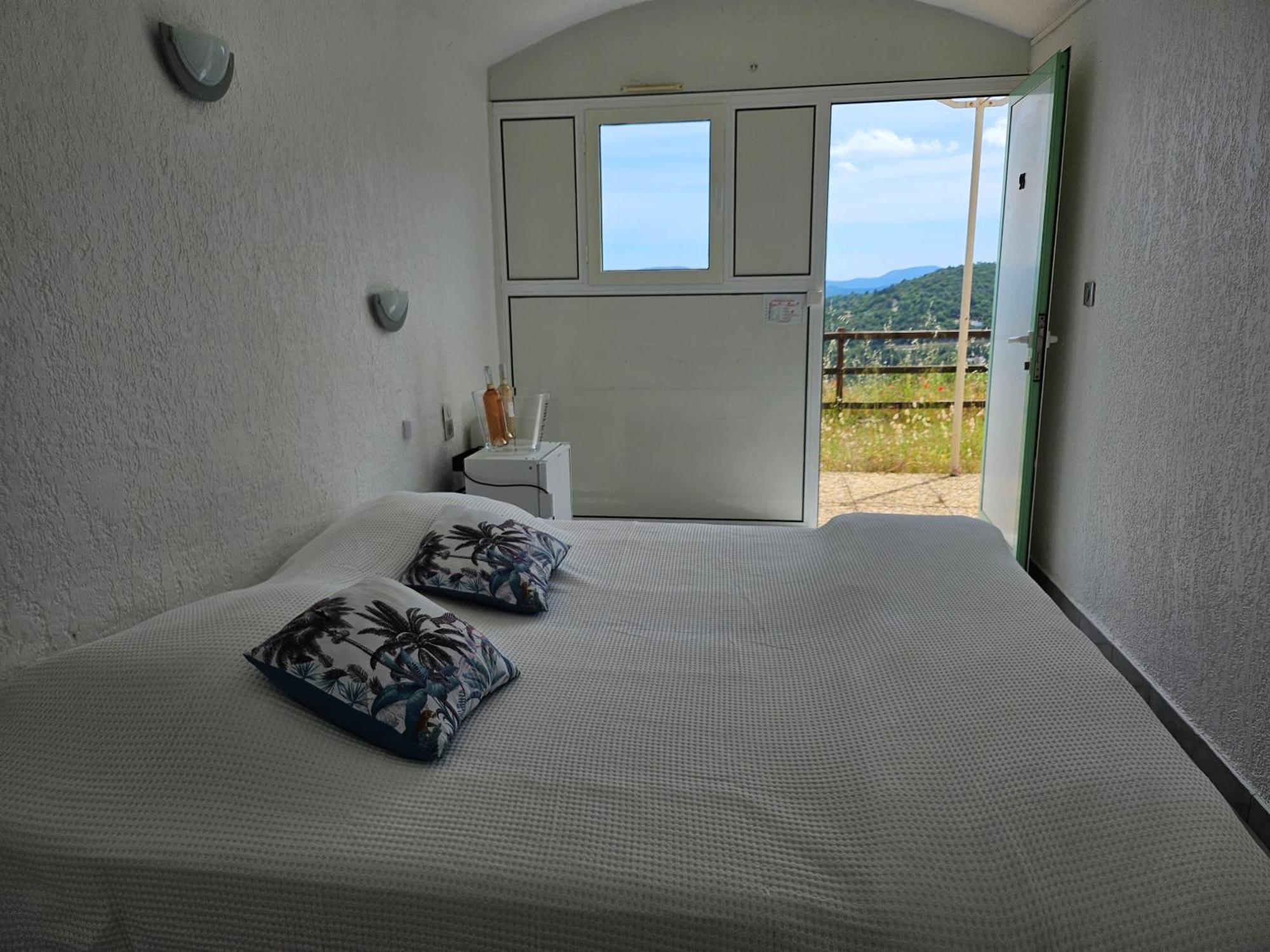 Capsud, La Garde-Freinet Apartment Luaran gambar