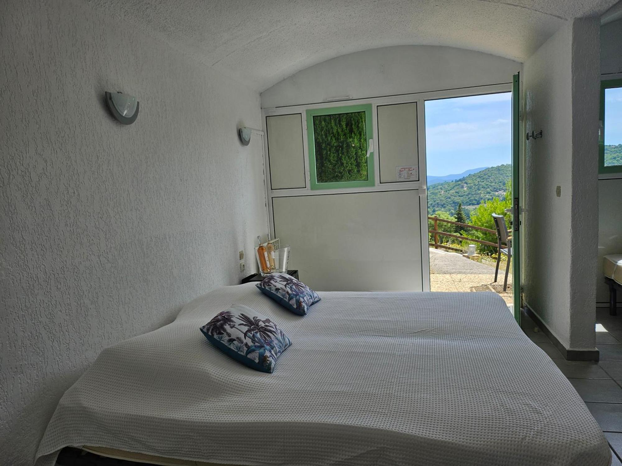 Capsud, La Garde-Freinet Apartment Luaran gambar